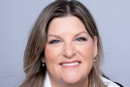 Lisa Macdonald headshot
